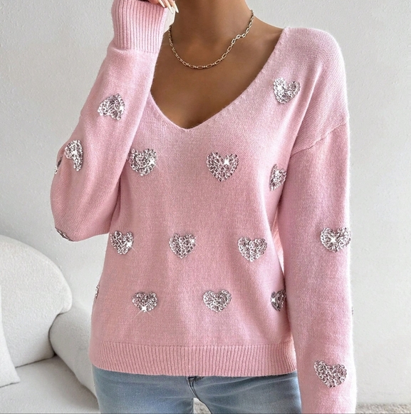 V-Neck Long Sleeve Sequin Heart Decorated Pullover Sweater - Picture 1 of 6